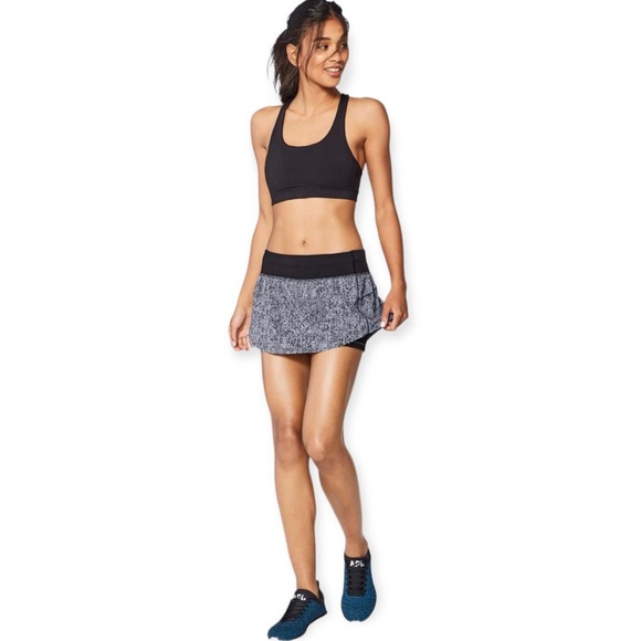 LULULEMON FINAL LAP SKORT/SKIRT SIZE 6 - Picture 3 of 16
